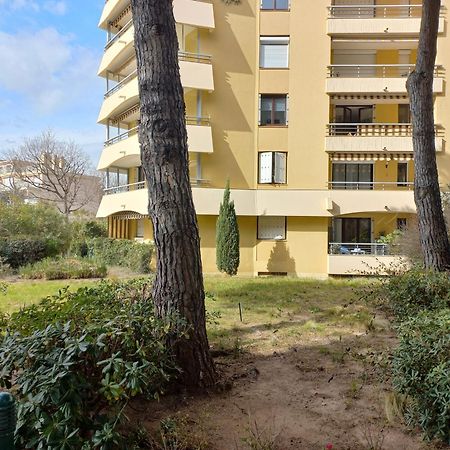 Frejus Plage, Appartement Entier , Piscine,Parking,Plage A 200M المظهر الخارجي الصورة