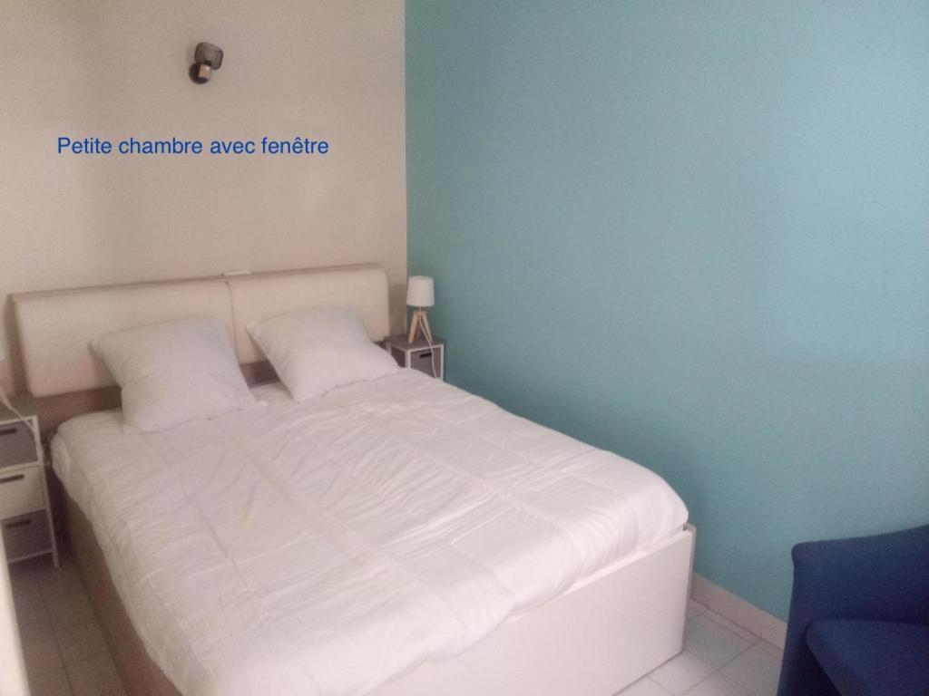 Frejus Plage, Appartement Entier , Piscine,Parking,Plage A 200M المظهر الخارجي الصورة
